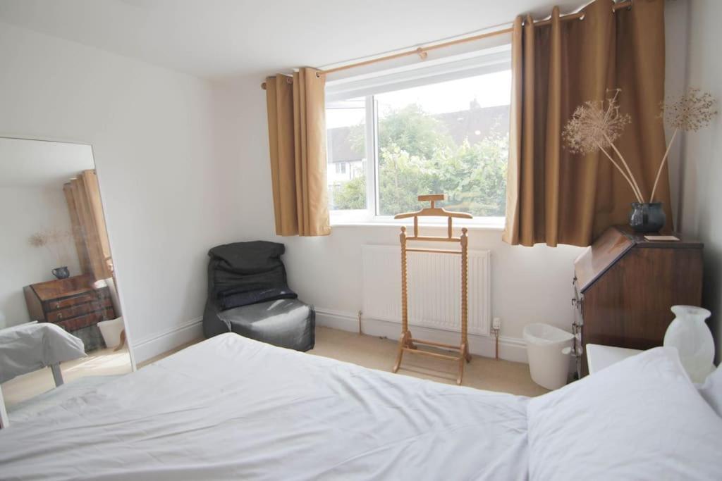 Secluded Central 2 Bed Flat Stratford-upon-Avon Buitenkant foto