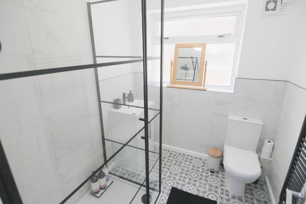 Secluded Central 2 Bed Flat Stratford-upon-Avon Buitenkant foto